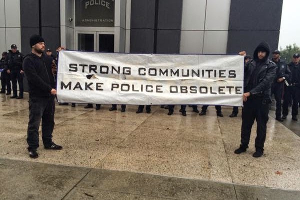 strong-communities