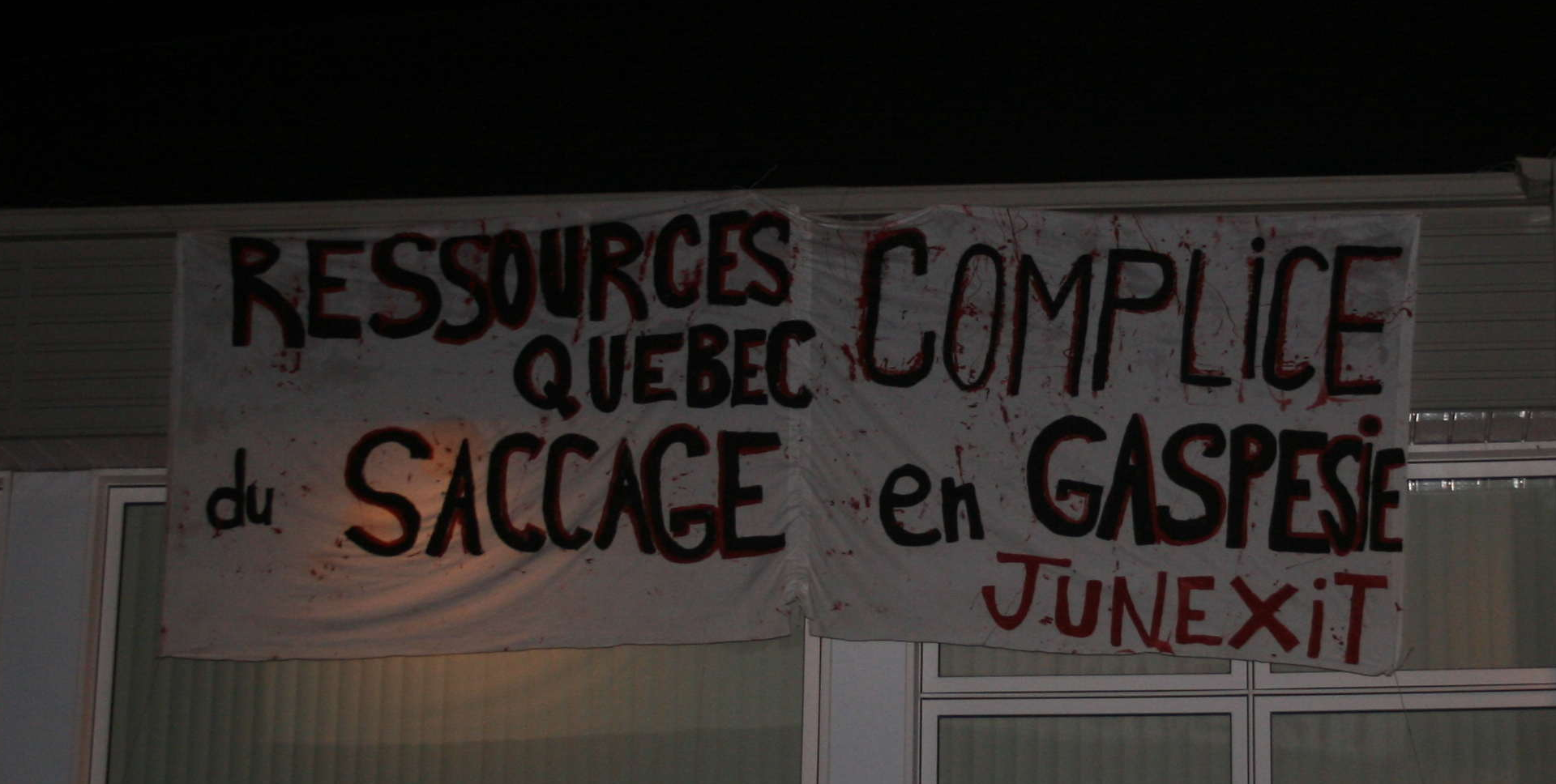 bannerfeat