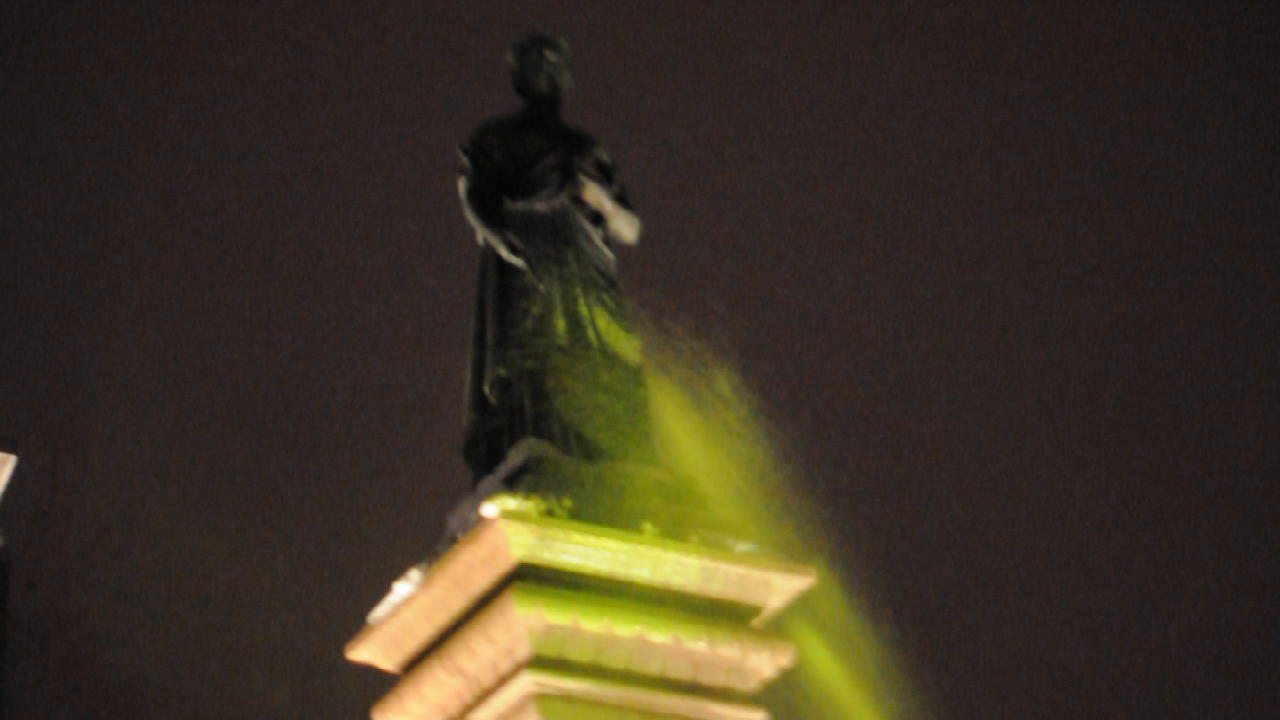 Two Queen Victoria statues vandalized with green paint