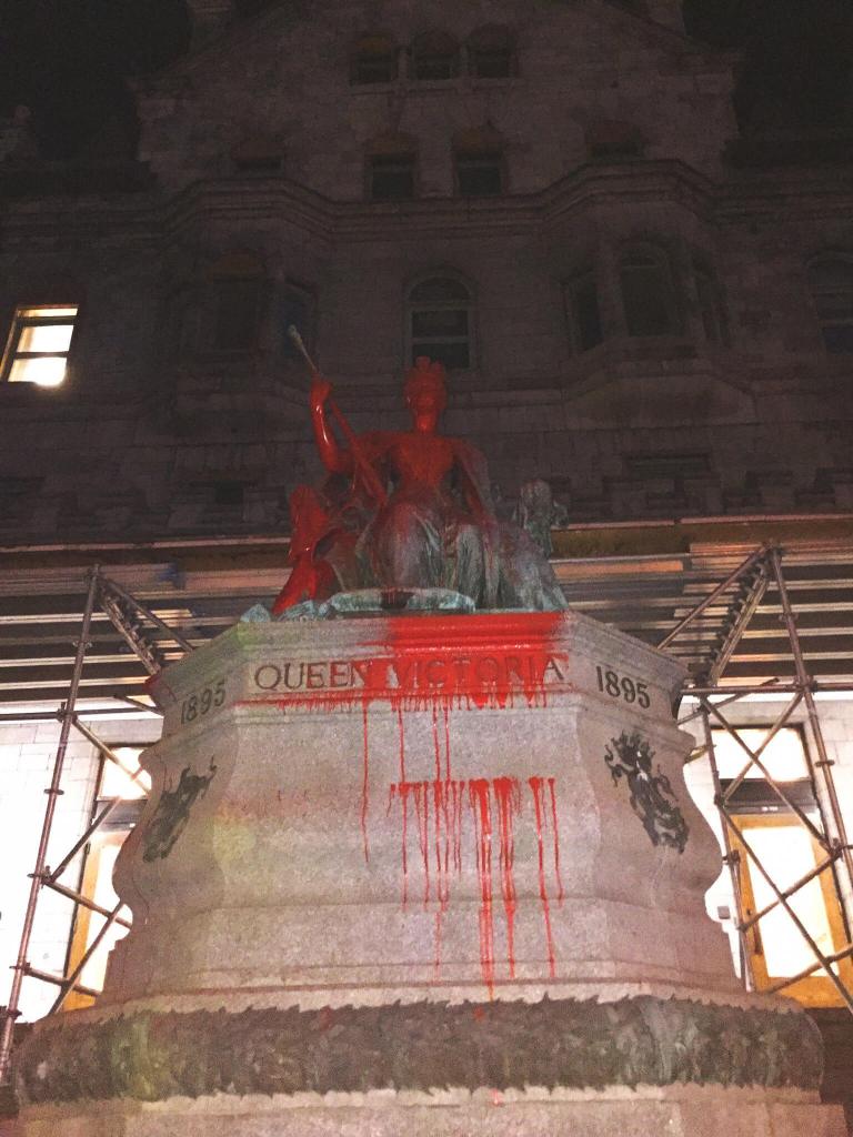 Two Queen Victoria Statues Vandalised in Montreal