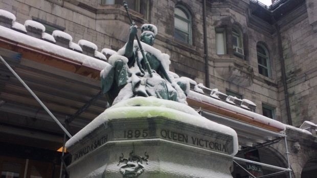 Queen Victoria Statue in Montreal attacked with green paint in advance of Demonstration Against Racism and Xenophobia