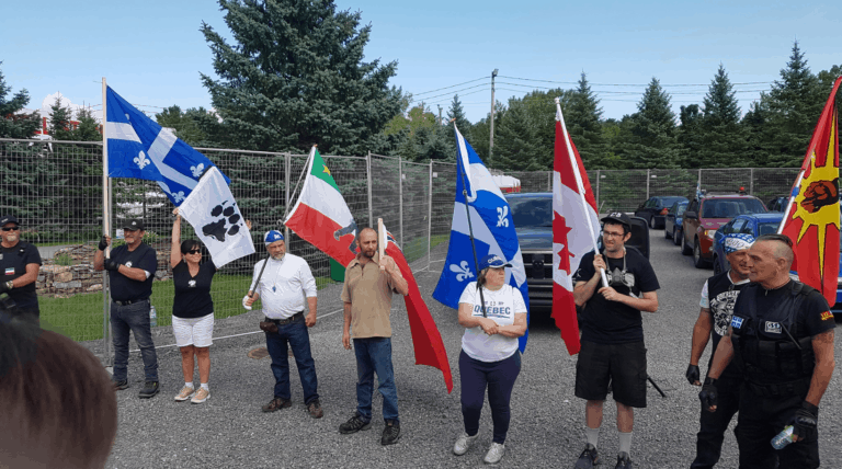 Dozens of so-called Quebec “patriots” join forces with Canadian neo-Nazis and ultra-nationalists to demonstrate against immigrants in Lacolle