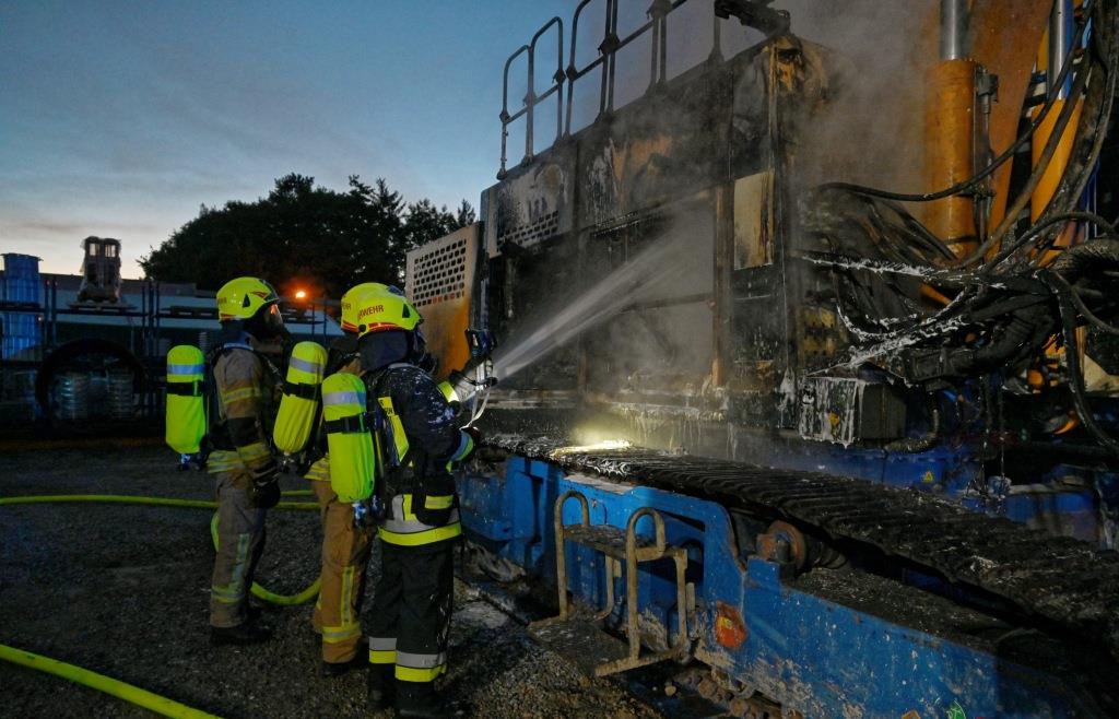 Schrobenhausen, Germany: Arson on the Yard of Bauer (complicit in building Coastal GasLink)